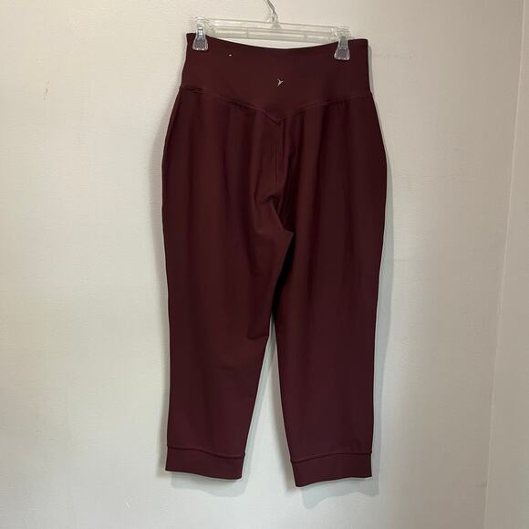 Old Navy Active Powersoft Jogger Pants Grand Canyon Red Cropped L - Picture 3 of 8